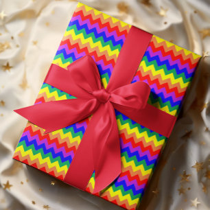 Farbenfrohe Regenbogen Zickzack gestreift Multicol Geschenkpapier