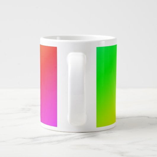 Farbenfrohe Regenbogenblende Diagonal Jumbo-Tasse (Rückseite)