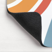 Farbenfrohe Regenbogengestaltung im Retrostil Mousepad (Ecke)