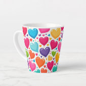 Farbenfrohe Regenbogenherzen Valentines Milchtasse (Linke Ecke)
