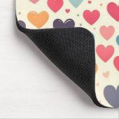 Farbenfrohe Regenbogenherzen Valentines Mousepad (Ecke)