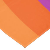 Farbenfrohe Regenbogenkunst im Retrostil Tischdecke (Schrägansicht)