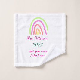 Farbenfrohe Regenbogenstreifen geben dem Lehrer de Waschlappen