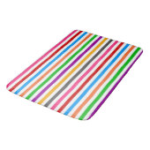 Farbenfrohe Regenbogenstreifen-Linien-Design - Wei Badematte (Schrägansicht)