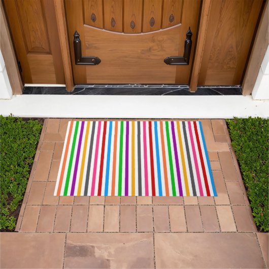 Farbenfrohe Regenbogenstreifen-Linien-Design - Wei Fußmatte (Außenbereich)