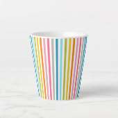 Farbenfrohe Regenbogenstreifen Milchtasse (Vorderseite)