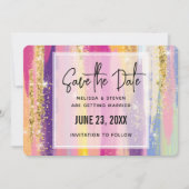 Farbenfrohe Regenbogenstreifen mit Imitaten Gold G Save The Date (Vorderseite)