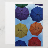 Farbenfrohe Regenschirme Briefpapier (Vorne/Hinten)