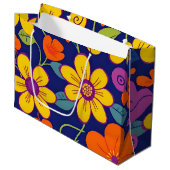 Farbenfrohe Retro-Blume im Dopaminstil Große Geschenktüte (Vorderseite Schrägansicht)