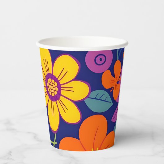 Farbenfrohe Retro-Blume im Dopaminstil Pappbecher (Rückseite)