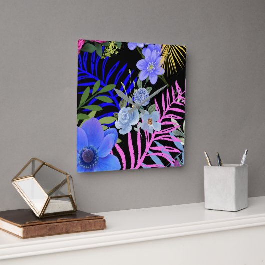 Farbenfrohe Retro-Blumenzange Quadratische Wanduhr (Büro)