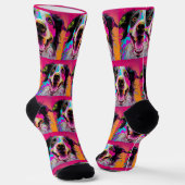 Farbenfrohe Retro Happy Dog Socken (Gewinkelt)