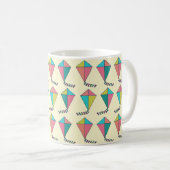 Farbenfrohe Retro Kite Muster Kaffeetasse (VorderseiteRechts)