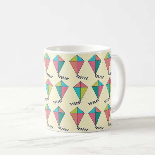 Farbenfrohe Retro Kite Muster Kaffeetasse (VorderseiteRechts)