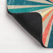 Farbenfrohe Retro-Regenbogen-Sonnenbrust Mousepad (Ecke)