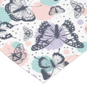 Farbenfrohe Retro-Schmetterlinge Muster. Kurzer Tischläufer (Ecke)