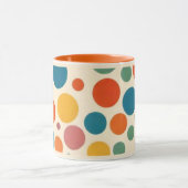 Farbenfrohe Retro Style Polka Dot Tasse (Zentrum)
