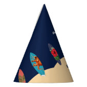 Farbenfrohe Retro-Surfboards surfen auf der Geburt Partyhütchen (Links)