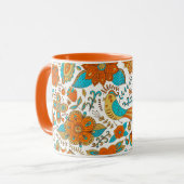 Farbenfrohe Retrovögel-Blume und Schmetterlingsmus Tasse (Vorderseite Links)