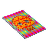 Farbenfrohe Robot Skull auf Regenbogenuntergrund Notizblock (Rechte Seite)