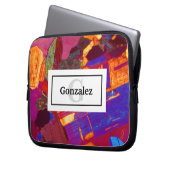 Farbenfrohe Rock-Dünnschicht mit Name und Monogram Laptopschutzhülle (Vorderseite Links)