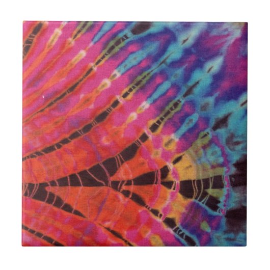 Farbenfrohe rosa Abstrakte moderne Batik-Gefärbte  Fliese (Vorderseite)