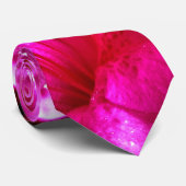 Farbenfrohe rosa Azalea Krawatte (Gerollt)