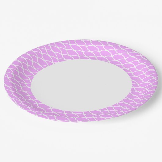 Farbenfrohe, rosa gezogene Waves Muster Rim Strip Pappteller (Schrägansicht)