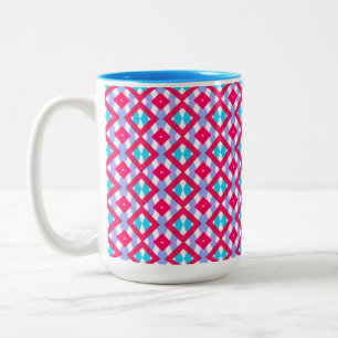 Farbenfrohe rosa, lila und blaue Tasse