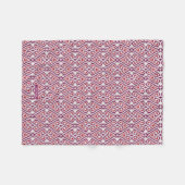 Farbenfrohe rote und lila Katzendamastmuster Fleecedecke (Vorderseite (Horizontal))