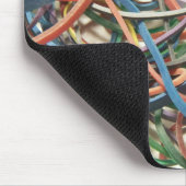 Farbenfrohe Rubberbands Mousepad (Ecke)