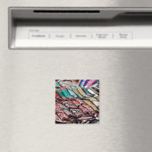 Farbenfrohe Rugs auf einem Markt Magnet (In Situ (Geschirrspüler))