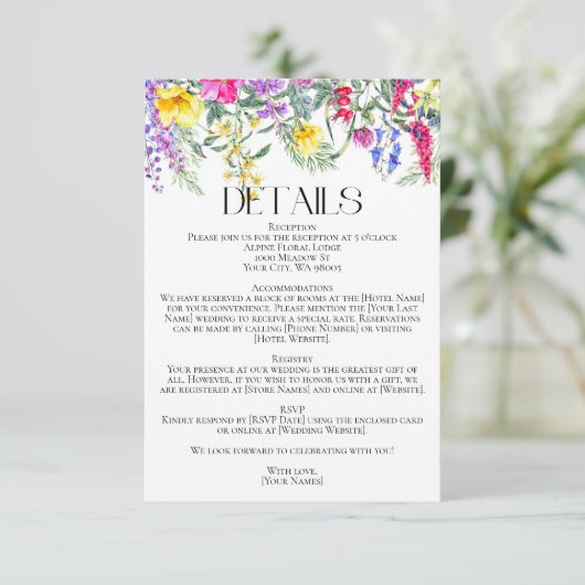 Farbenfrohe rustikale Wildblumen Kräuter Hochzeite Begleitkarte (Stehend Vorderseite)