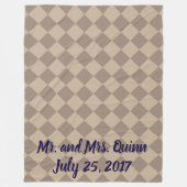 Farbenfrohe Schachbretts - trübe Beige Fleecedecke (Vorderseite)