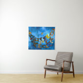 Farbenfrohe Schmetterlinge, die über blaue Wolken  Wandteppich (Beispiel (Horizontal))