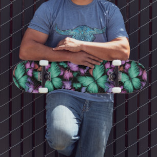 Farbenfrohe Schmetterlinge drucken Skateboard