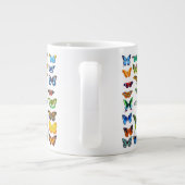 Farbenfrohe Schmetterlinge und Moths NaturoKunst Jumbo-Tasse (Rückseite)