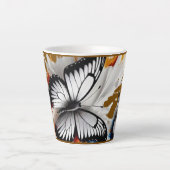 Farbenfrohe Schmetterlingsblase: Ein Flug der Kuns Milchtasse (Vorderseite)