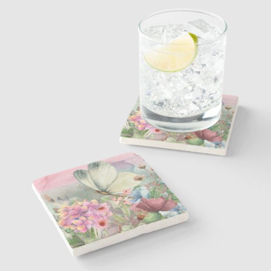 Farbenfrohe Schmetterlingsküsse unter Wildblumen Steinuntersetzer (Seitenansicht)