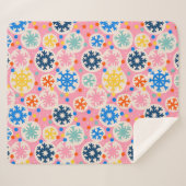Farbenfrohe Schneeflocken im rosa Urlaubsmuster Sherpadecke (Vorderseite (Horizontal))