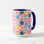 Farbenfrohe Schneeflocken im rosa Urlaubsmuster Tasse (VorderseiteRechts)