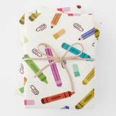 Farbenfrohe Schulkrippen und Stifte Muster Geschenkpapier Set (Beispiel)