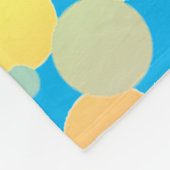 Farbenfrohe Skyblue Abstrakt Pattern Polka Dots Fleecedecke (Ecke)