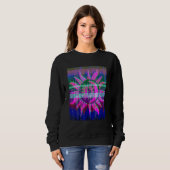 Farbenfrohe Sonnengeräusche Vaporwave Sweatshirt (Vorne ganz)