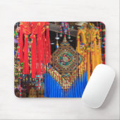 Farbenfrohe Souvenirs in einem Laden, China Mousepad (Mit Mouse)