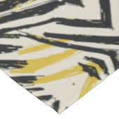Farbenfrohe Splashes und dynamische Linien Tischdecke (Schrägansicht)