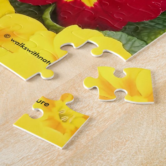 Farbenfrohe Springtime Floral Medley von Primulas Puzzle (Seite)