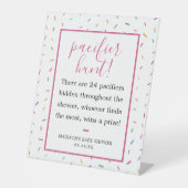 Farbenfrohe Sprinkles Kinderdusche Schnuller Jagds Sockelschild (Vorderseite)