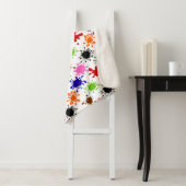 Farbenfrohe Spritzer Muster in Weiß Sherpadecke (Beispiel)