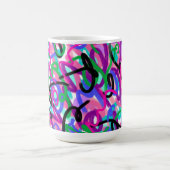 Farbenfrohe Squiggles Abstrakte Kunst Kaffeetasse (Mittel)